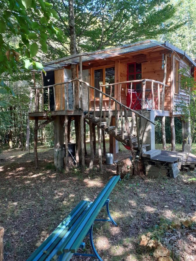 La Cabane De L'Oiseau Couze-et-Saint-Front Buitenkant foto