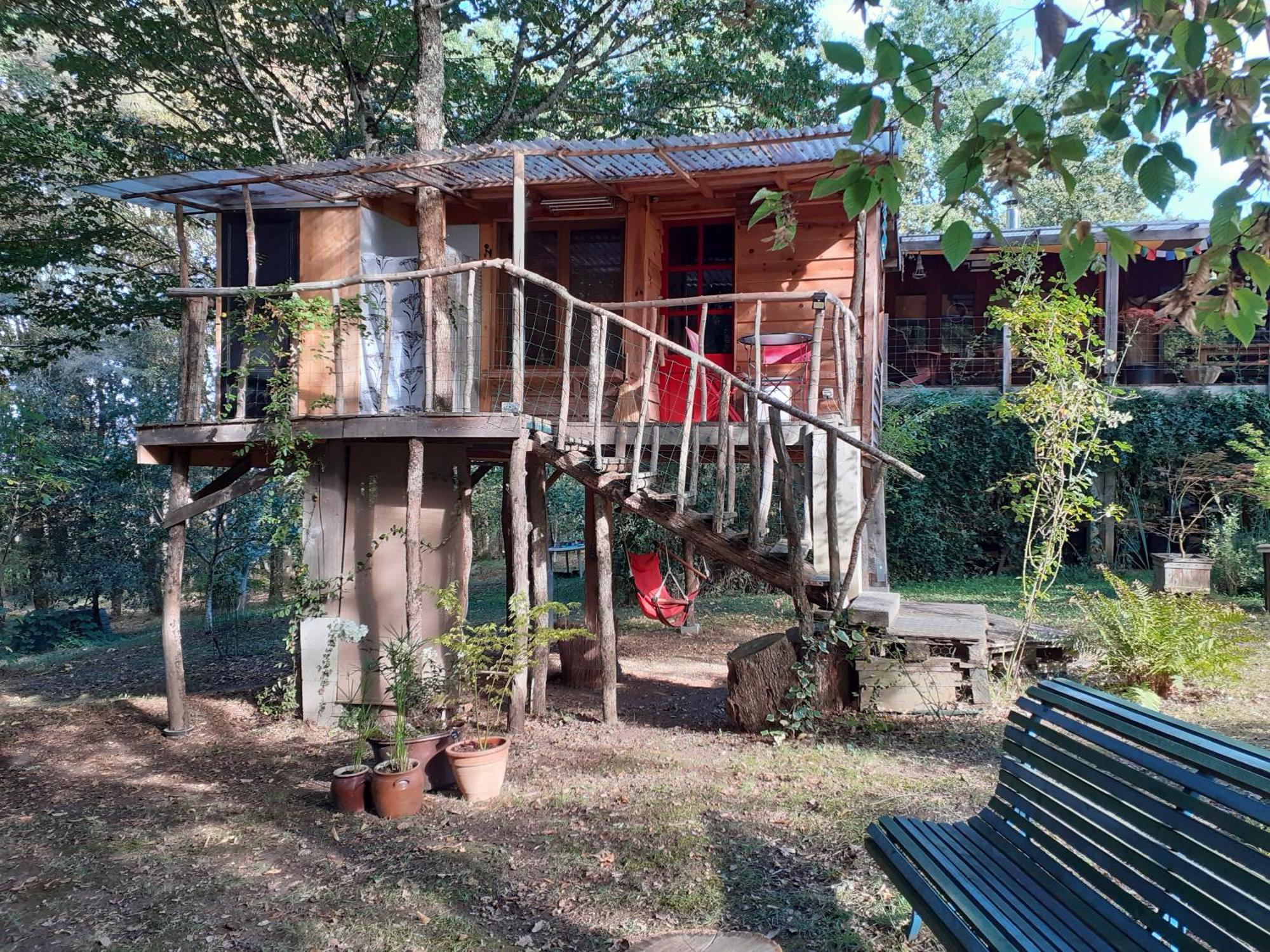 La Cabane De L'Oiseau Couze-et-Saint-Front Buitenkant foto